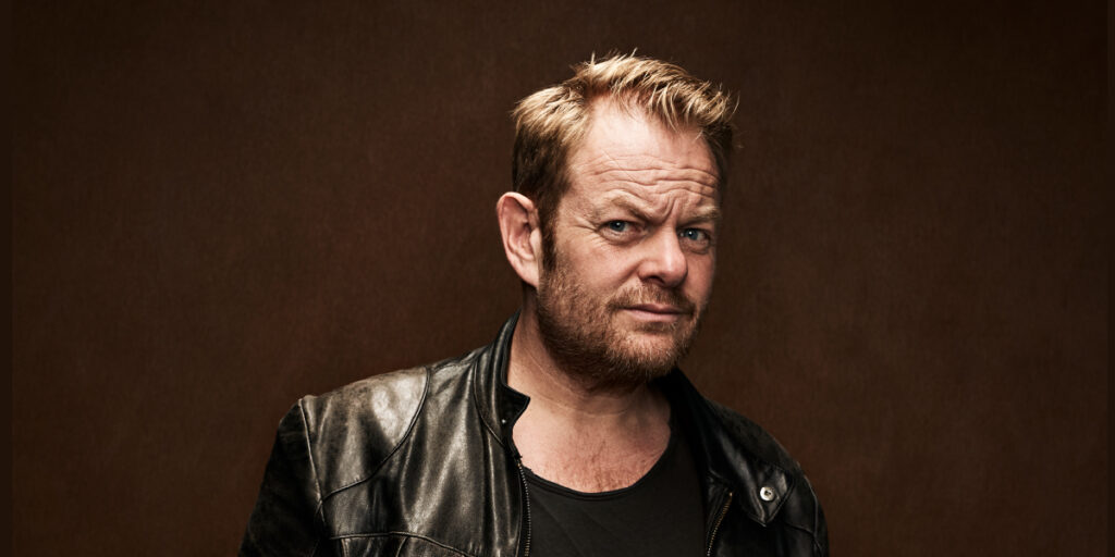Martijn Fischer Zingt Hits van Hazes